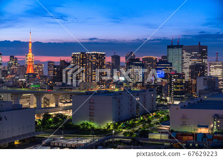 《東京》東京灣地區的夜景 《東京》東京灣地區的夜景 67629223
