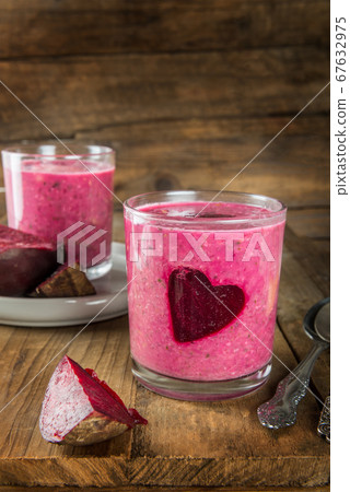 Healthy Beetroot Smoothie for Breakfast Healthy Beetroot Smoothie for Breakfast 67632975