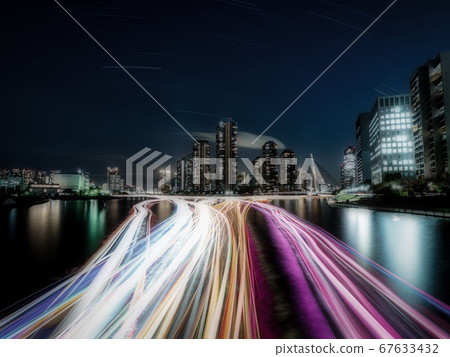 船隻和星星的光跡 67633432