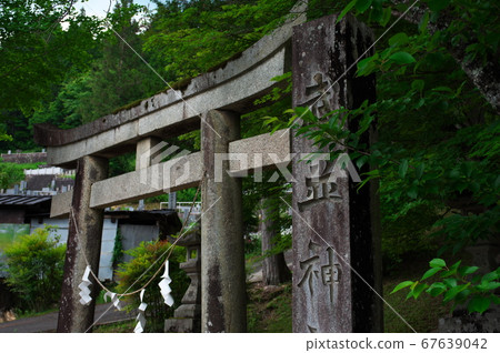 Torii at Takenami Shrine in Iwamura: Iwamura Town, Ena City, Gifu Prefecture 67639042