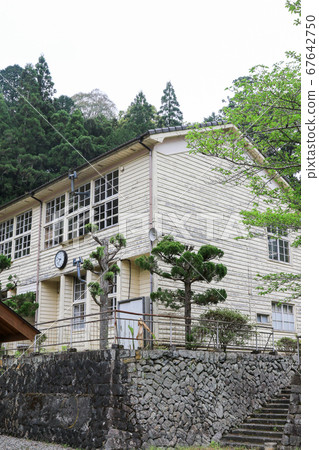 德島縣春東三好町癒合村Masukawa Shoaku(原Masukawa小學) 德島縣春東三好町癒合村Masukawa Shoaku(原Masukawa小學) 67642750