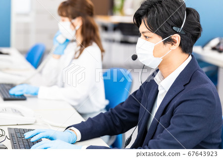 在電暈辦公室之後 在電暈辦公室之後 67643923