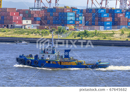 Osaka-Osaka Bay port scenery 67645682
