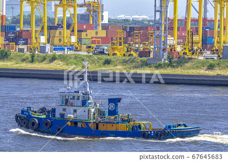 Osaka-Osaka Bay port scenery 67645683