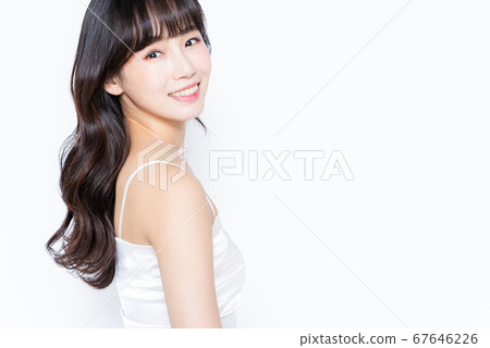 Women beauty 67646226