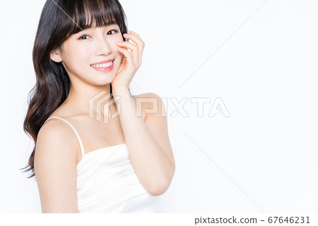 Women beauty 67646231
