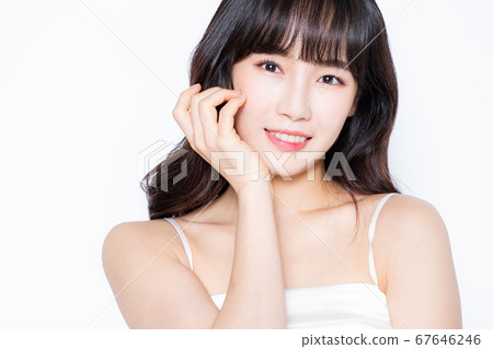 Women beauty Women beauty 67646246