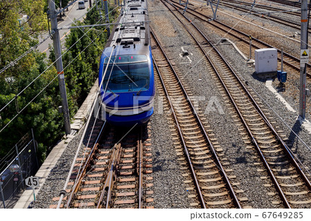 Super Hakuto leaving Shin-Osaka Super Hakuto leaving Shin-Osaka 67649285