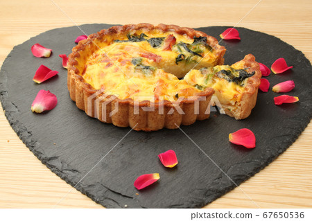 Quiche Quiche 67650536