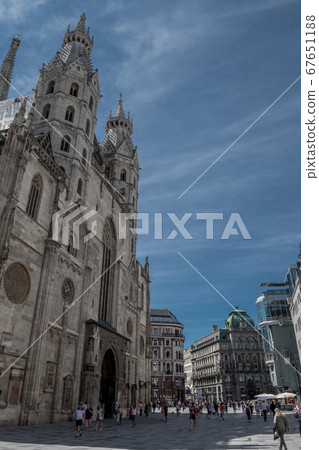Cathedral Stephansdom And Square Stephansplatz With Graben And Kaerntner Strasse In The Inner City Of Vienna In Austria 67651188