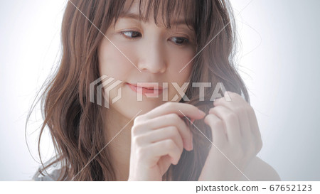 Beauty image hair care damaged hair Beauty image hair care damaged hair 67652123