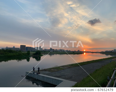 Dusk Tama River 2 67652479