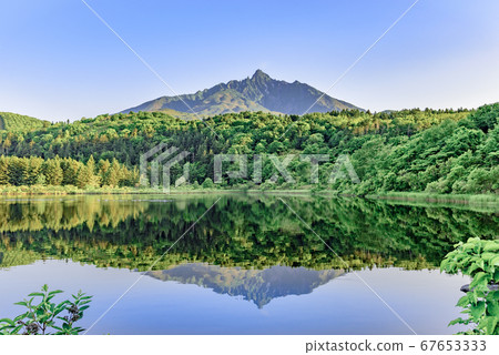 View from Mount Rishiri and Otatomari Swamp 67653333