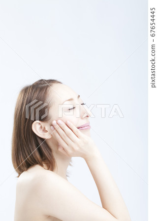 Skin care image 67654445