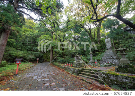 Oyamadera approach Oyamadera approach 67654827