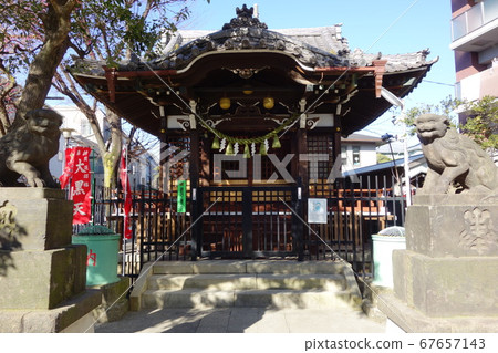 冰川神社 67657143