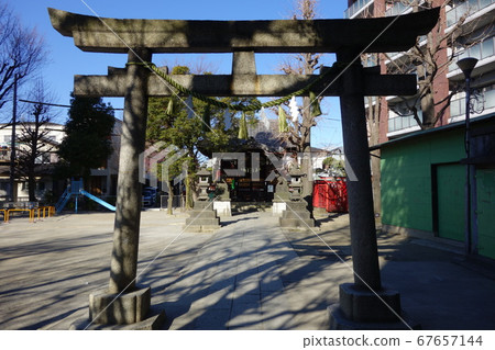 冰川神社 67657144