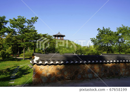 Wolmido, Bukseong-dong, Jung-gu, Incheon, Korea 67658199