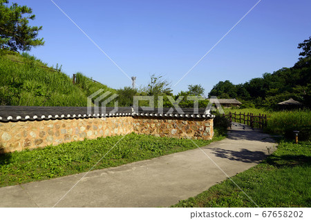 Wolmido, Bukseong-dong, Jung-gu, Incheon, Korea 67658202