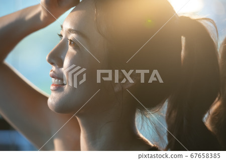 vixen, midinette, Woman 67658385
