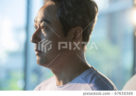 man, middle-age, to protest 67658389