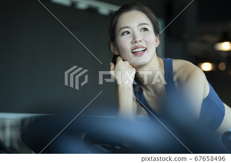 vixen, midinette, Woman 67658496