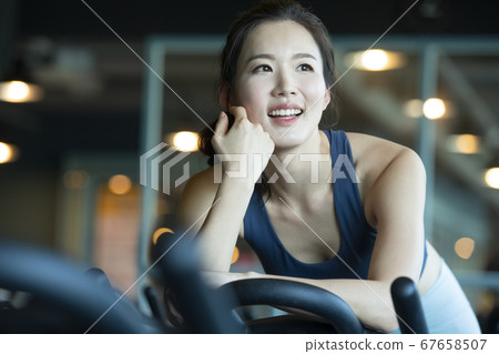 vixen, midinette, Woman 67658507