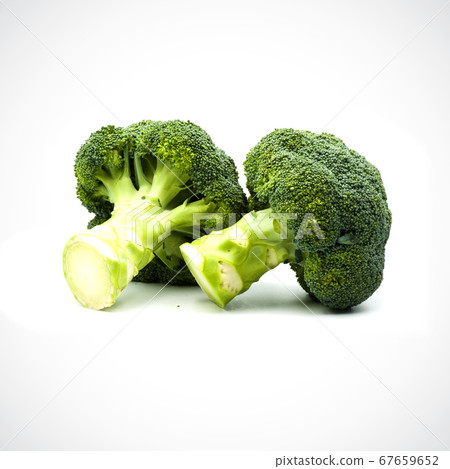 Broccoli on the white blackground Broccoli on the white blackground 67659652