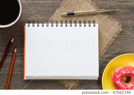 Coffee break with snack Coffee break with snack 67662146
