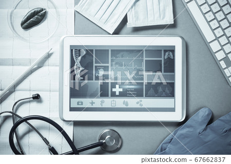 Digital technologies in medicine Digital technologies in medicine 67662837