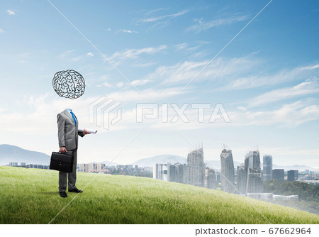 Man of great mind Man of great mind 67662964