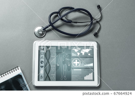 Digital technologies in medicine 67664924