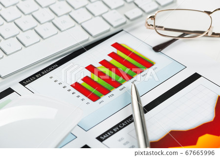 Preparing average sales report Preparing average sales report 67665996