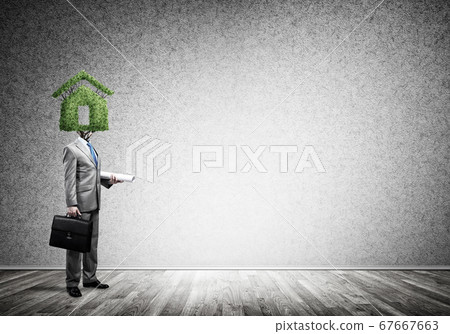 Real estate agent 67667663