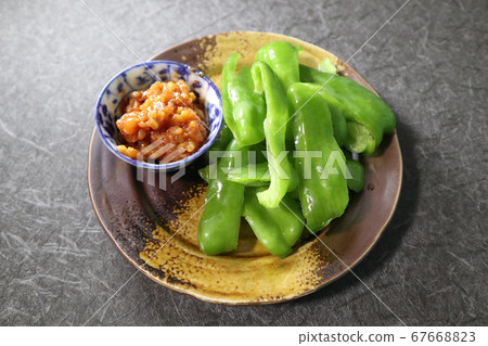 Chilled bell pepper with moromi miso 67668823