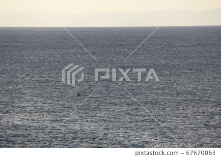 Wide sea alone Jogashima 67670063