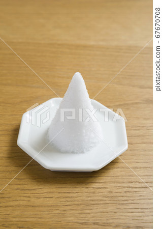 Assorted salt image Assorted salt image 67670708