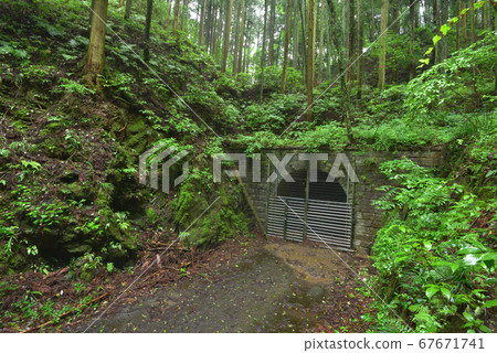 從To木縣佐野市的側面看的斯巴魯隧道大正隧道 67671741