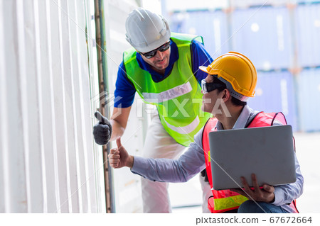 Engineer inspection for goods strength condition of cargo container interior for safety according Engineer inspection for goods strength condition of cargo container interior for safety according 67672664