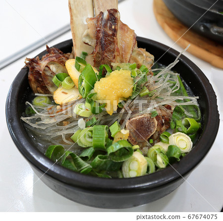 它是韓國料理，烹飪，K料理和美味的韓國料理。 67674075