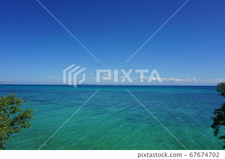 Sea of Bantayan Island Sea of Bantayan Island 67674702