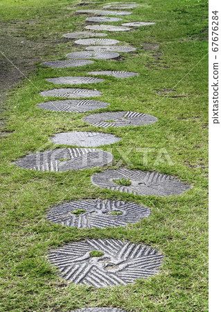 踏腳橋 踏腳橋 67676284