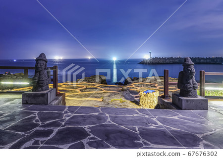 Dol Yeomjeon, Guumni, Aewol-eup, Jeju City, Jeju Island, Korea 67676302