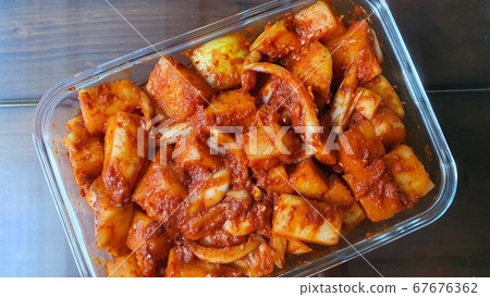 Kkakdugi kimchi radish kimchi 67676362