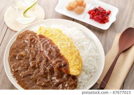 Omelet topped with curry rice-omelette curry Omelet topped with curry rice-omelette curry 67677023