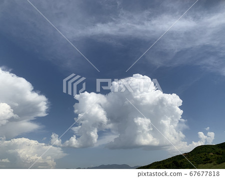 white clouds in the sky right before the storm white clouds in the sky right before the storm 67677818