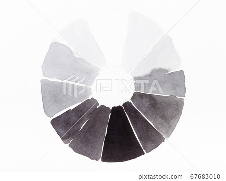 training drawing of gray luminance circle 67683010