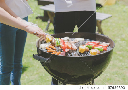 Youth barbecue Youth barbecue 67686890