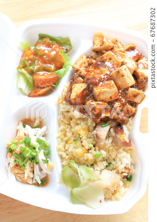 麻婆炒飯 67687302
