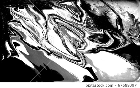Black and white abstract background. Liquid marble pattern. Monochrome texture. 67689397